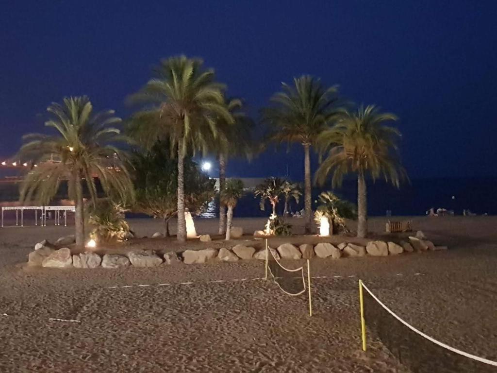 Bea Laguna Beach Vera Playa Bagian luar foto