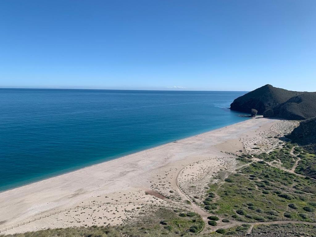 Bea Laguna Beach Vera Playa Bagian luar foto